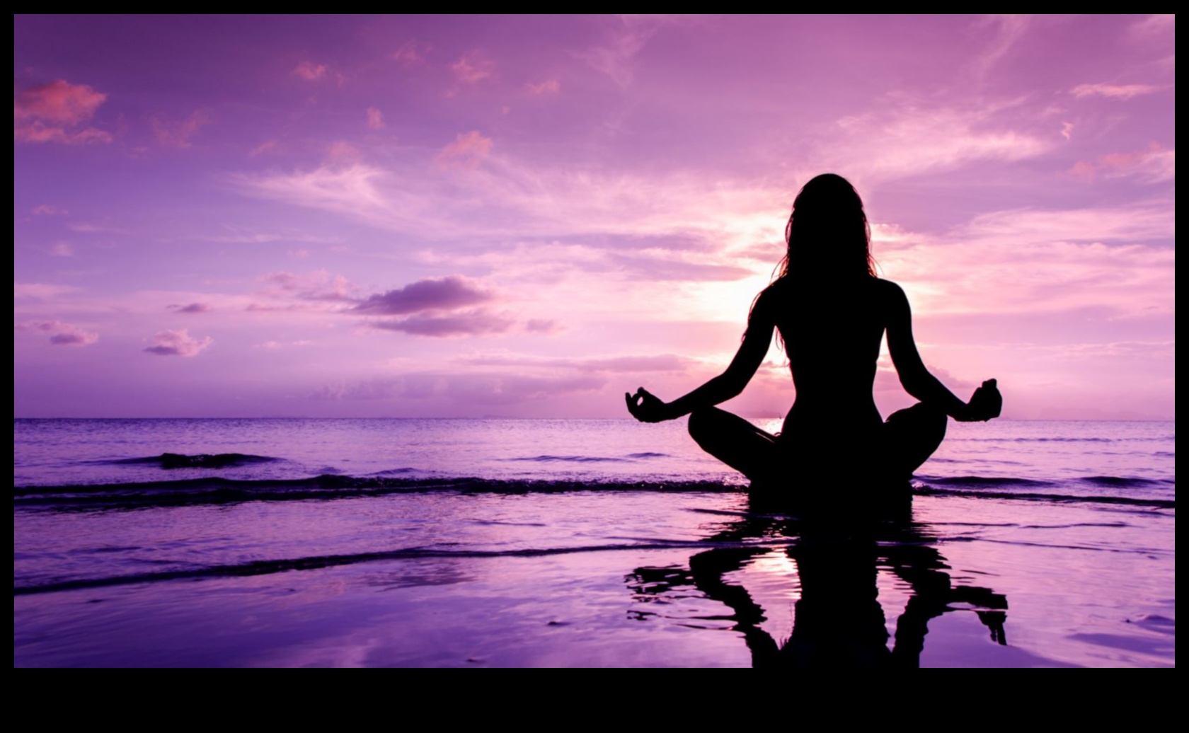 Διαλογιστική ροή: Ανακαλύπτοντας την ειρήνη στην πρακτική της γιόγκα