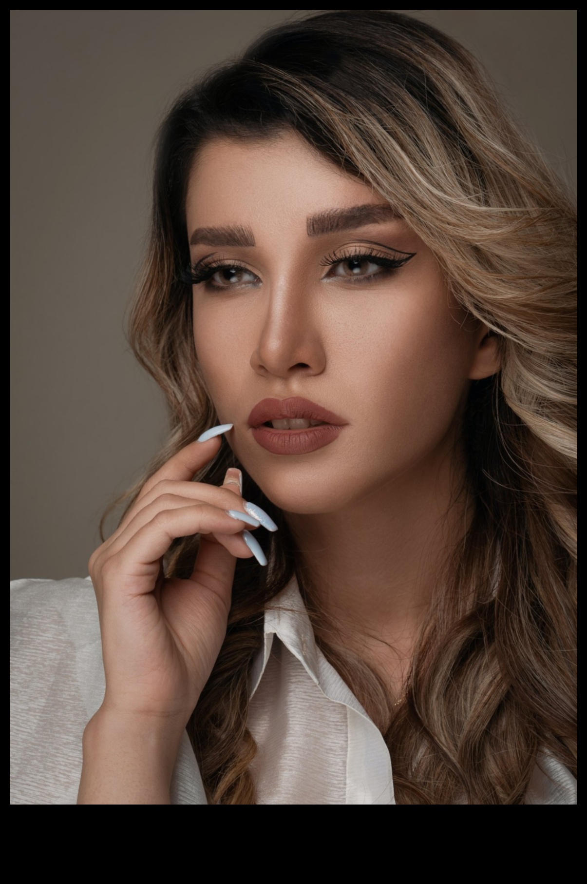 Beyond Beauty: The Psychological Impact of Concealer στην αυτοπεποίθηση