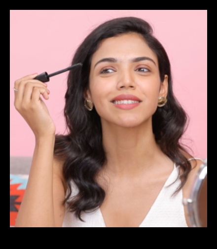 Η μάσκαρα αγαπά τα προϊόντα μακιγιάζ διασημοτήτων για ανανεωμένη, φυσική εμφάνιση 3 Mascara Faves: Προϊόντα Go-To καλλιτεχνών μακιγιάζ διασημοτήτων